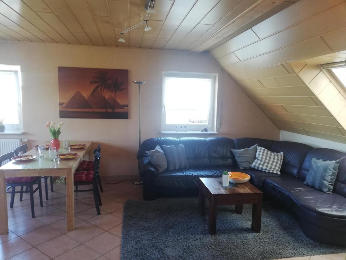 Anna - Neue Ferienwohnung Mit Blick Ins Gruene Ober-Abtsteinach Buitenkant foto